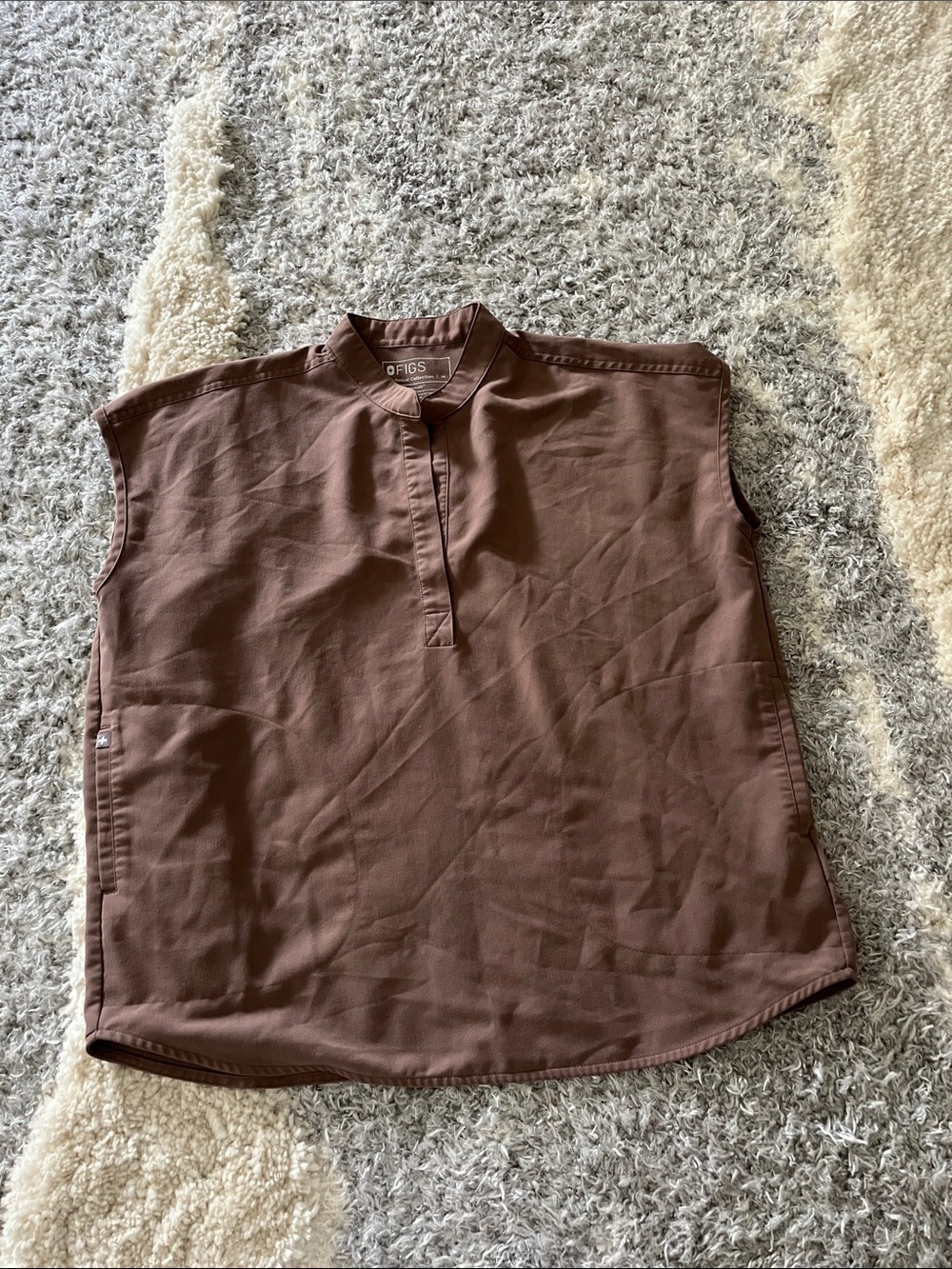 Figs Sleeveless Tunic Rafaela Top in Smokey taupe brown